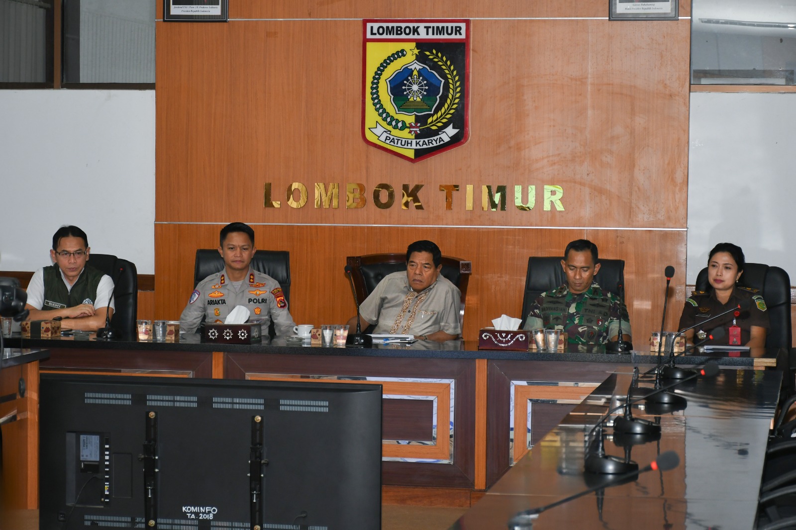 Waspadai Karhutala, Bupati Lotim Minta Penambahan APD Ke Menko Polkam